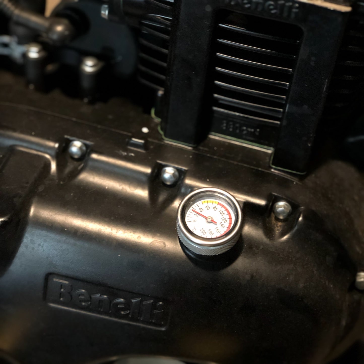 Benelli IMPERIALE 400 engine temperature gauge