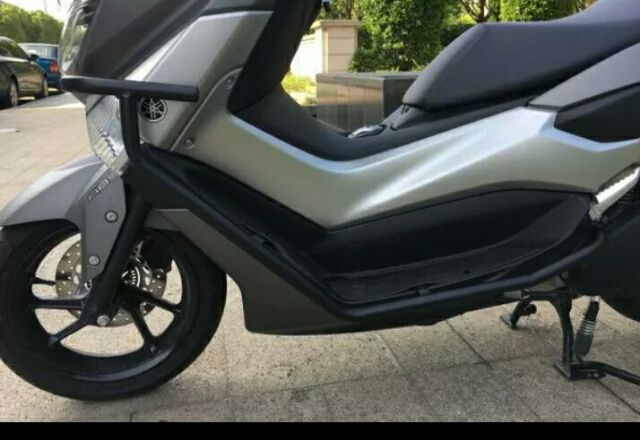 Yamaha nmax 155 v1 crashbar