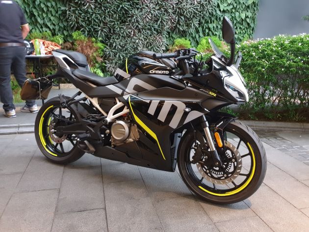 CFMOTO 250SR/250NK REAR SEAT HUMP(2020-2022 Only)