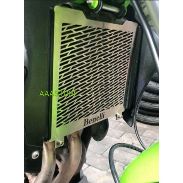 Benelli 249S/TNT 300 Radiator cover