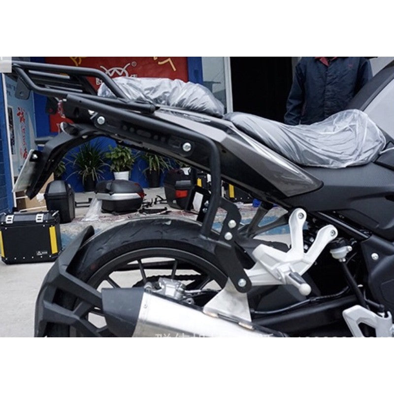 BENELLI TNT 249S SIDE BOX BRACKET ( FOR SHAD ONLY)