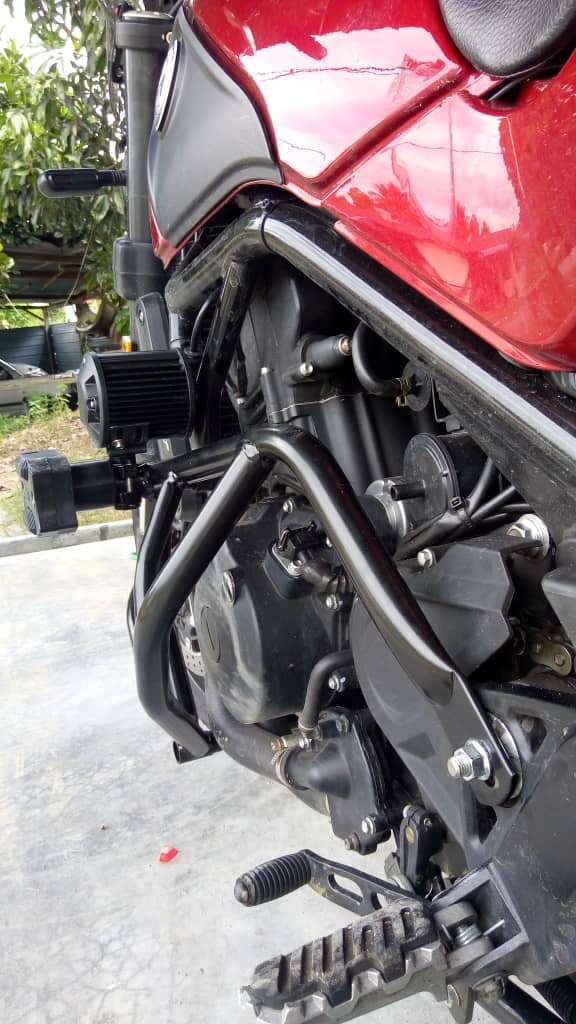 Benelli Leoncino 500 Crashbar -(B  TYPE)