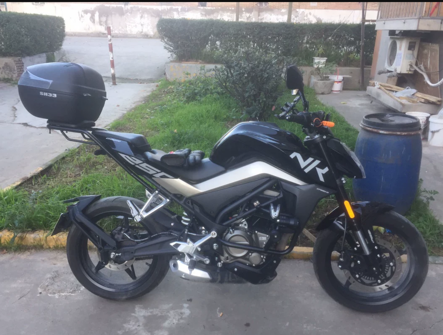 CFMoto 250NK Luggage Rack/shad side box bracket
