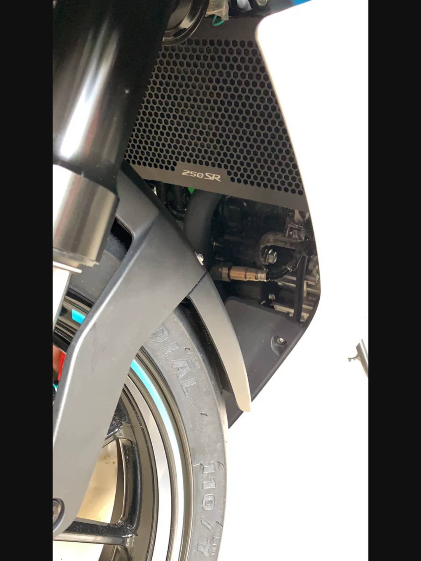 CFmoto 250SR Radiator cover