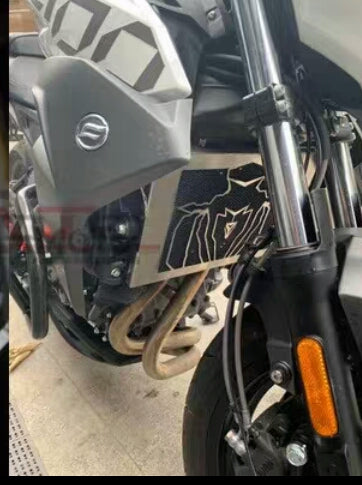 CFmoto 400NK/650NK Radiator cover