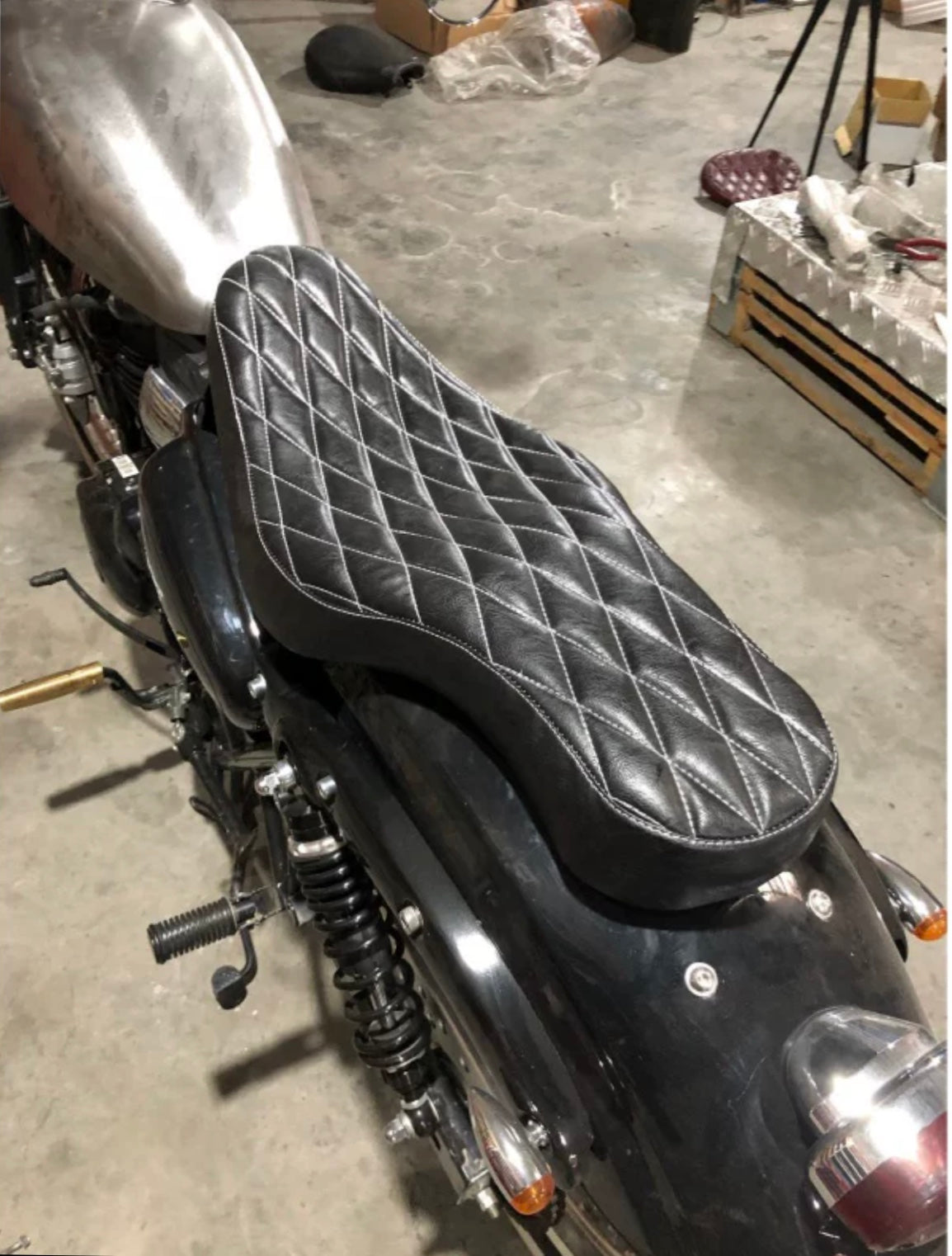 BENELLI IMPERIALE 400 DOUBLE CUSTOM SEAT