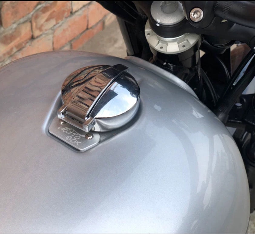 BENELLI Imperiale 400 Fuel cap ( chrome + Brass)