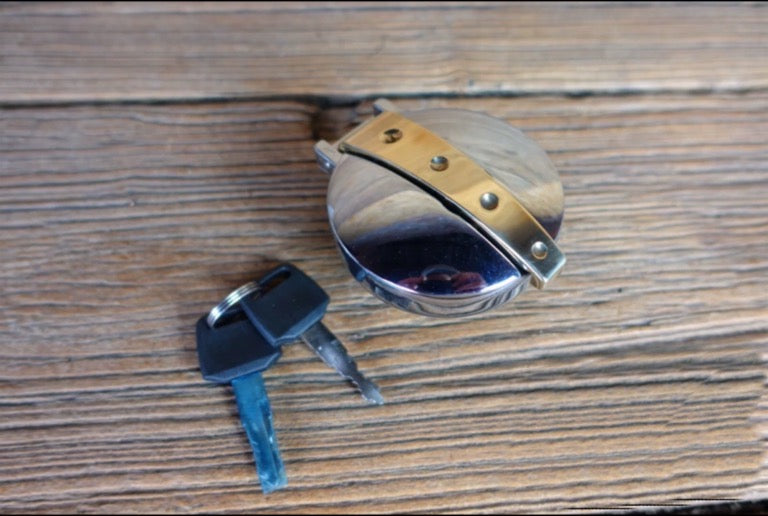 BENELLI Imperiale 400 Fuel cap ( chrome + Brass)