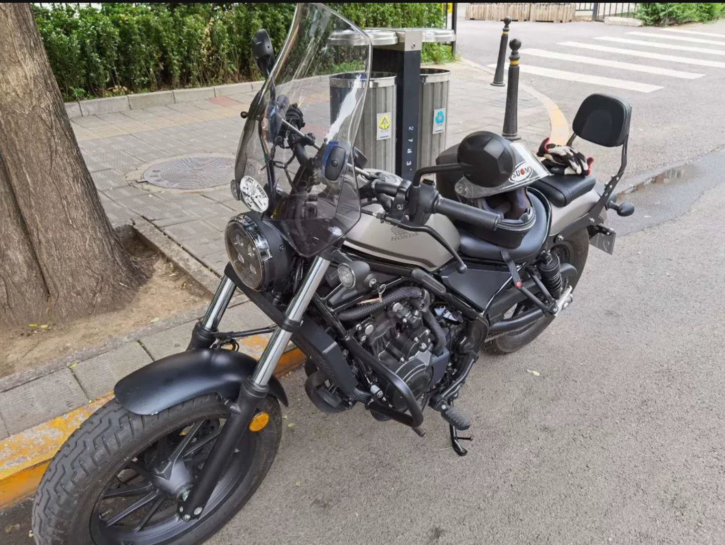 Honda Rebel 500 backrest & rack