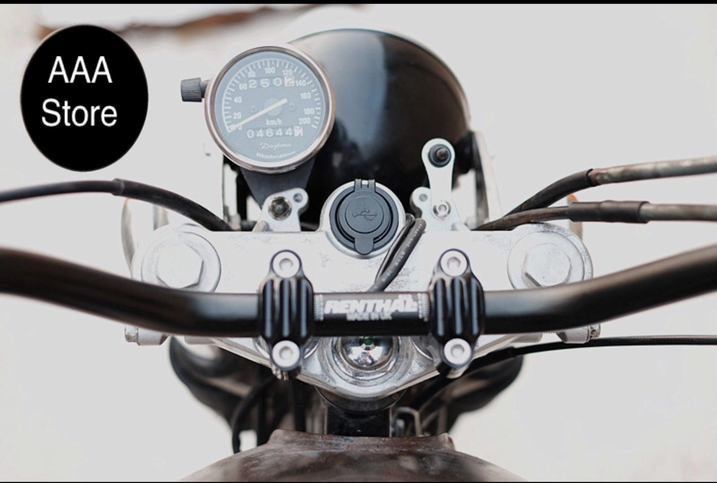 CMC XY400 ignition relocation bracket+usb charger
