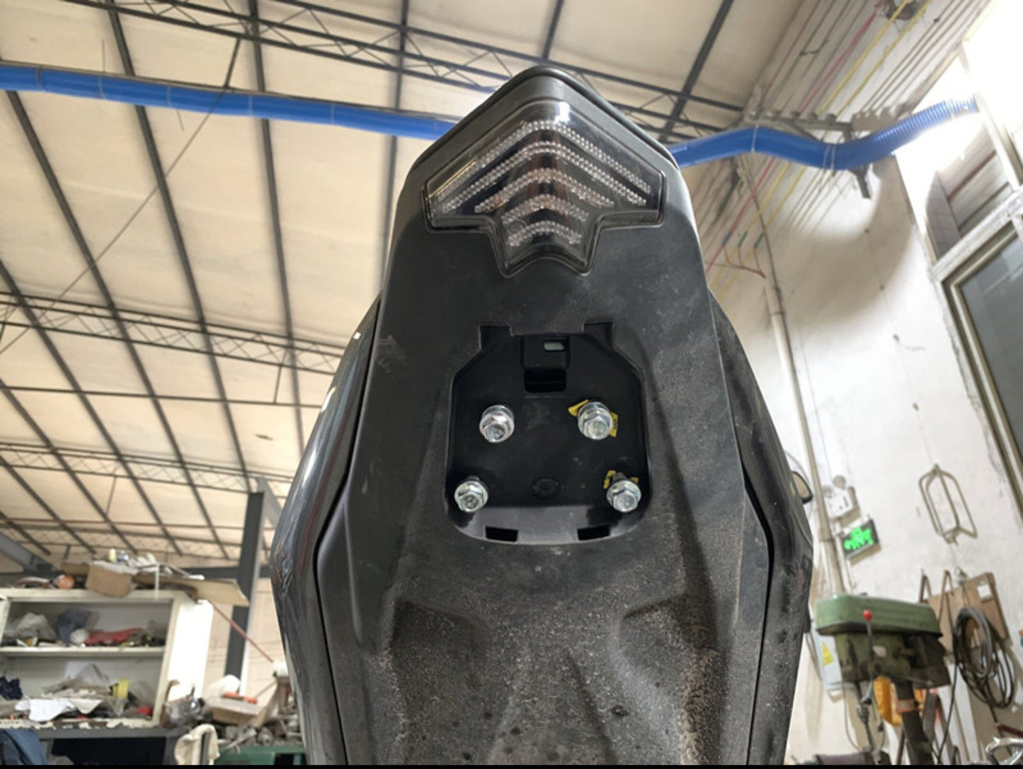 Zontes 155U luggage rack & shad side box bracket