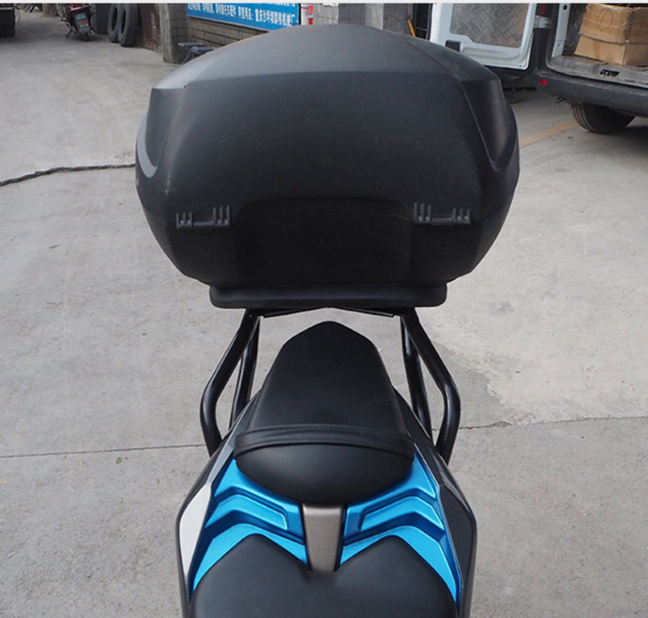 Zontes 155U luggage rack & shad side box bracket