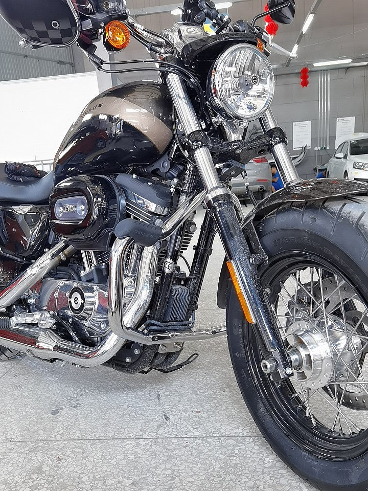 Harley sportster 883/48/72/1200 Mustache crashbar