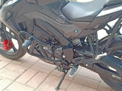 Benelli TNT 150S crash bar