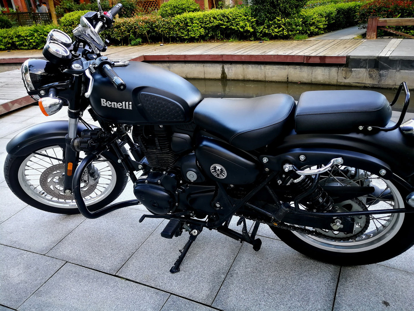 BENELLI IMPERIALE 400 REAR SHOCK ABSORBER(REDUCE STIFFNESS & LOWER YOUR SEAT )