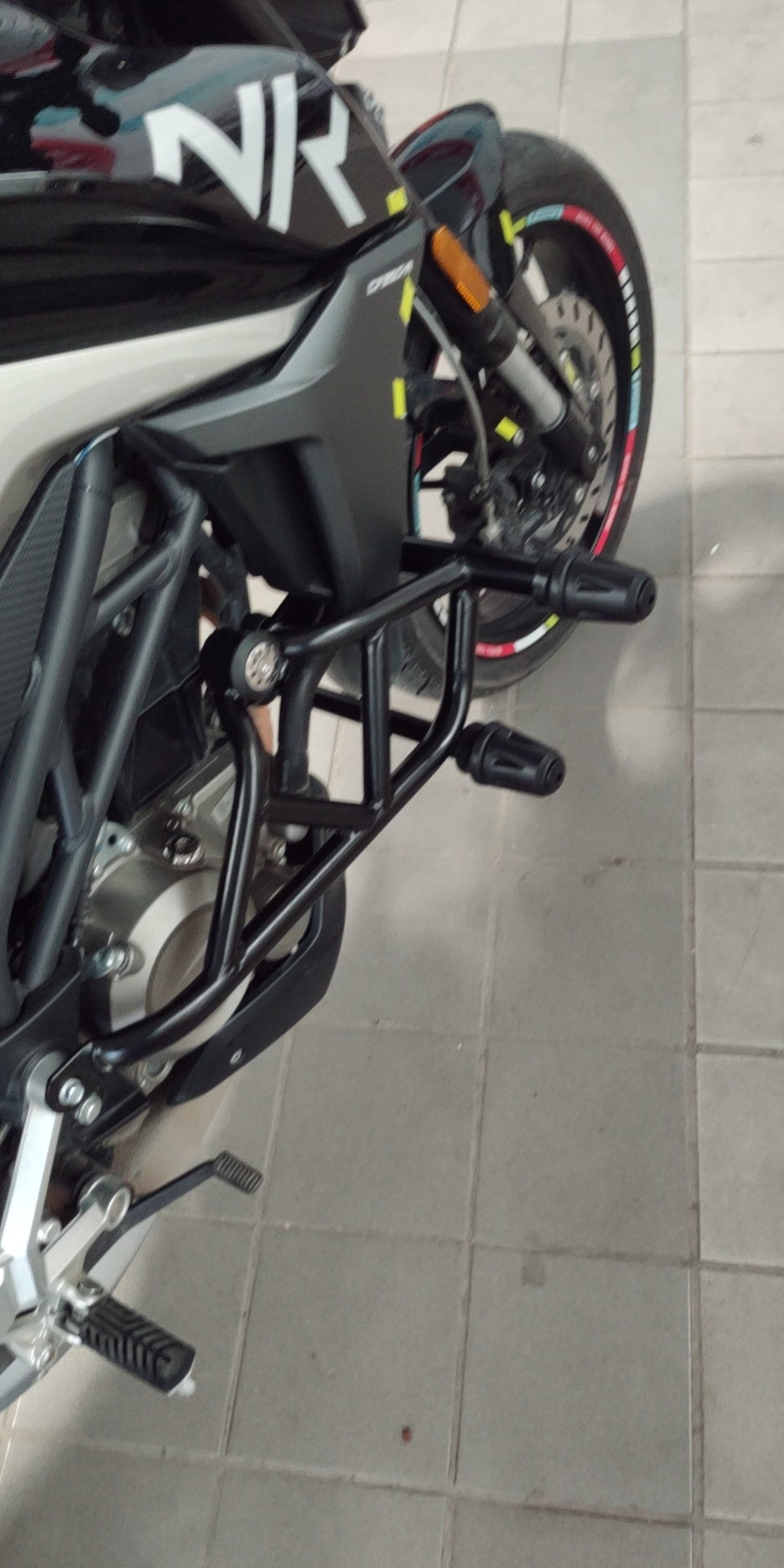 CFMOTO 250NK CRASHBAR