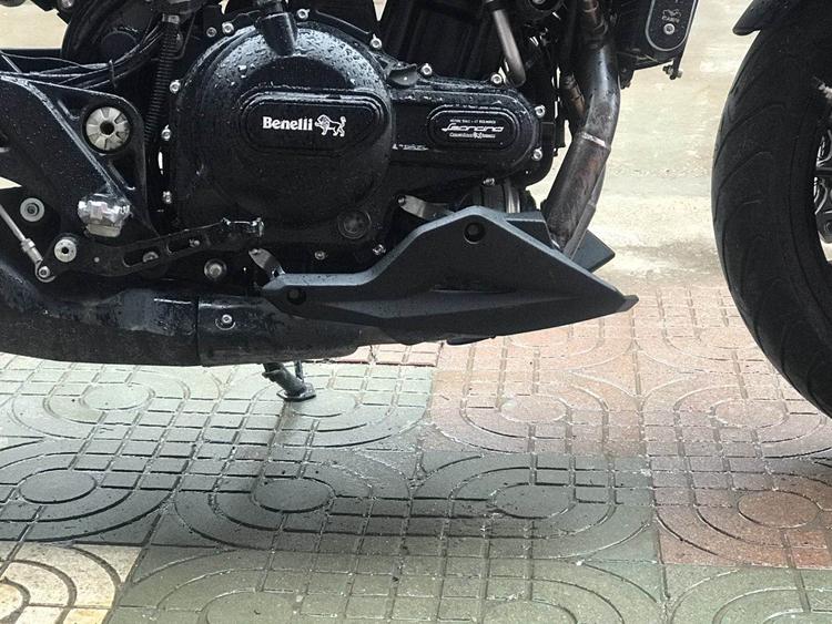 BENELLI LEONCINO 500 SKID PLATE/ BELLY PAN