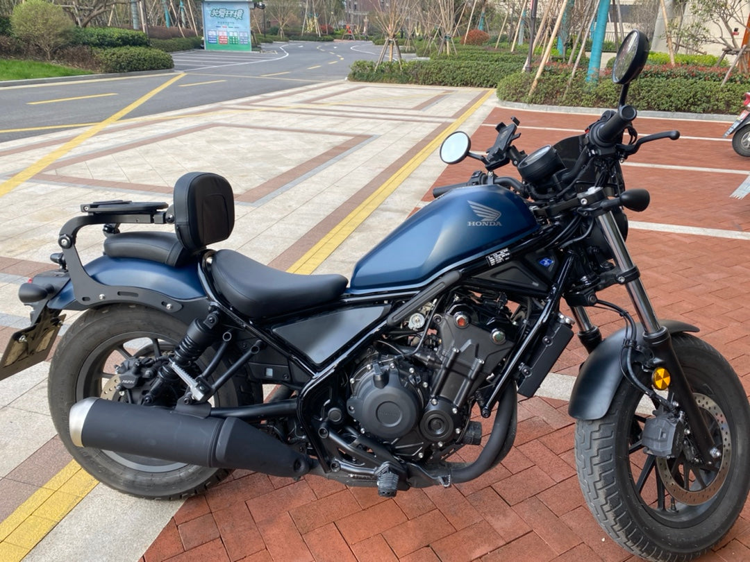 Honda Rebel 500 Foldable & adjustable backrest