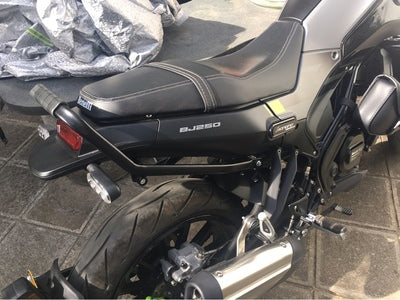 BENELLI LEONCINO 250 REAR SEAT HANDLE