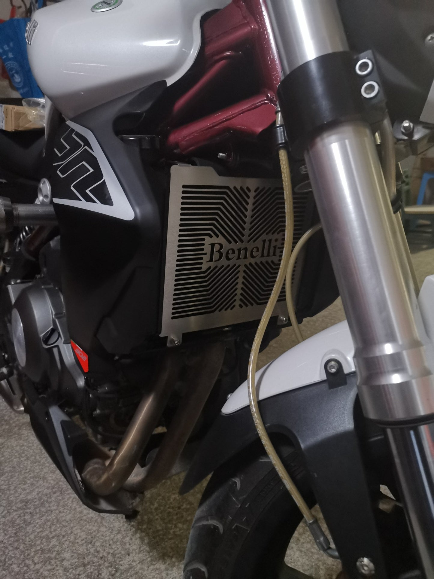 BENELLI TNT 300/600 RADIATOR COVER