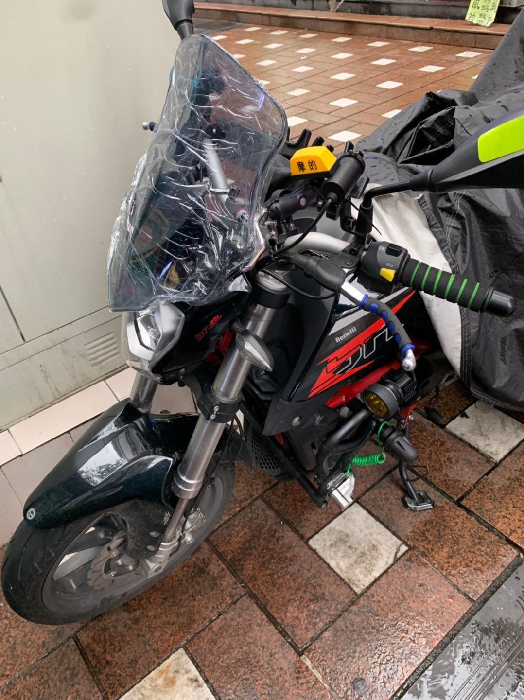 BENELLI TNT 600/300 WINDSHIELD