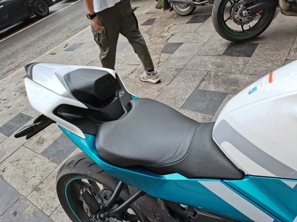 CFMOTO 250SR/250NK REAR SEAT HUMP(2020-2022 Only)