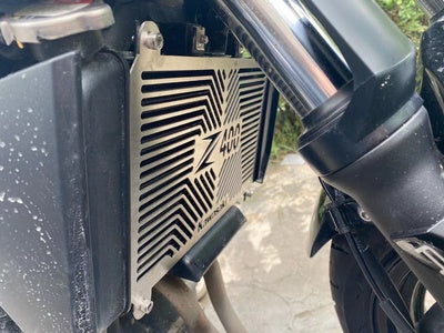 Kawasaki Ninja 400/z400 Radiator cover