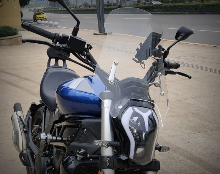 BENELLI 502C CUSTOM MADE WINDSHIELD