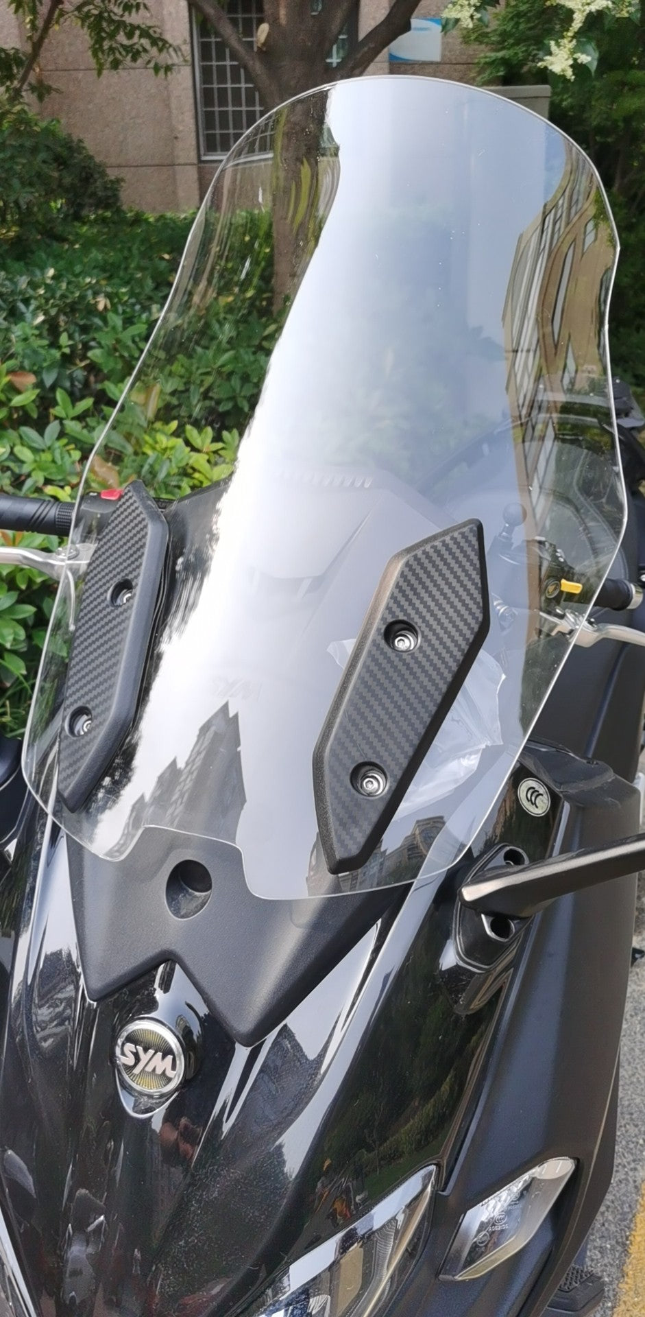 SYM MAXSYM TL 500 WINDSHIELD