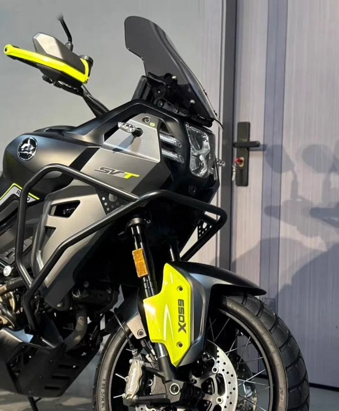 QJMOTO SVT 650x Windshield