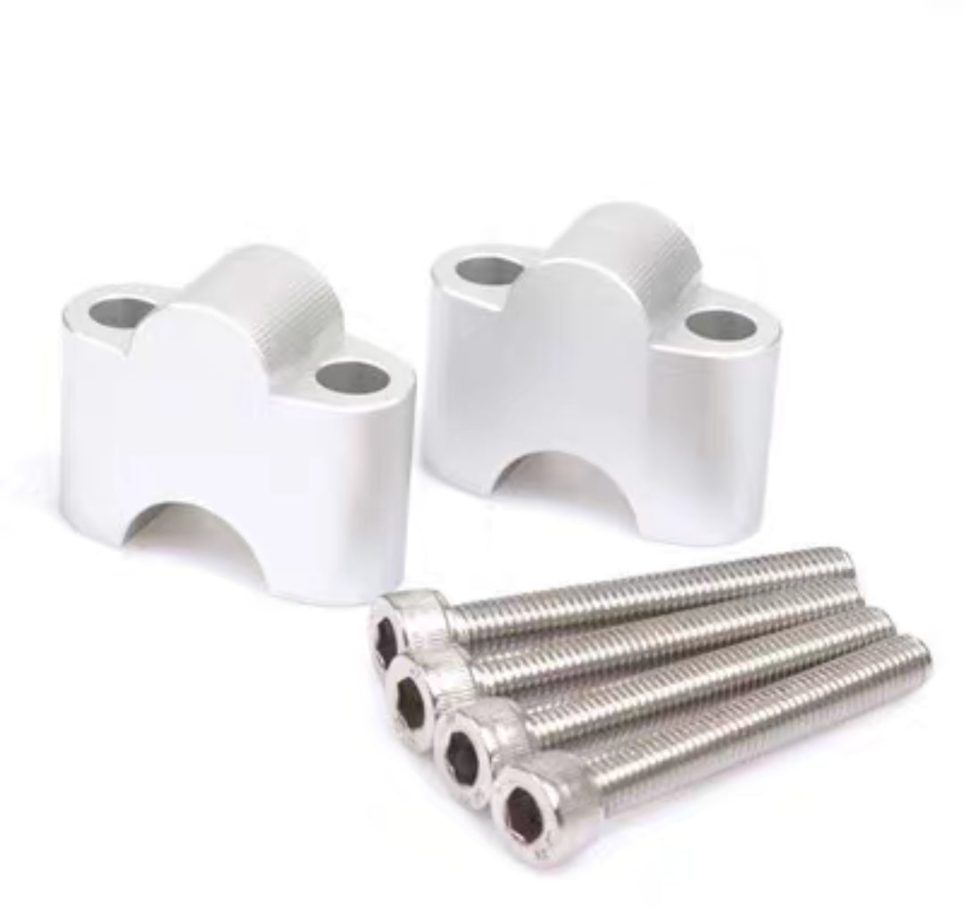 QJMOTO SVT 650x/SRT800 handlebar Riser