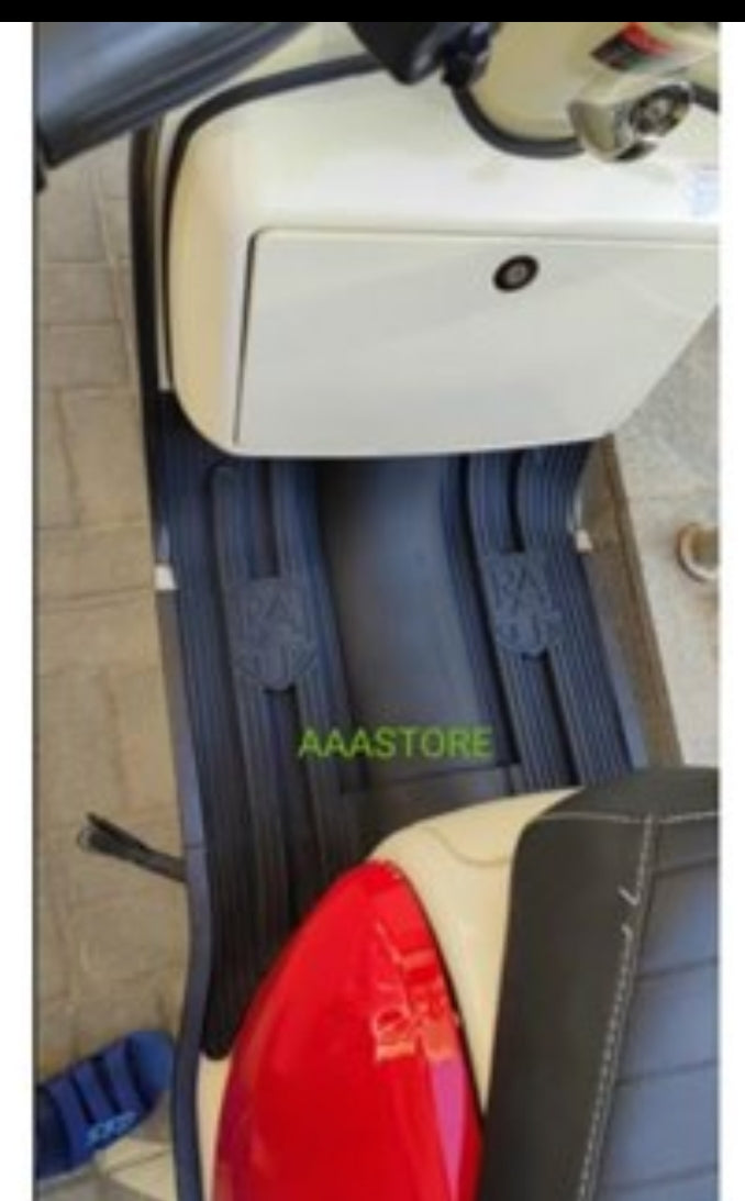 Royal Alloy Floor mat/handlebar grips/mud flap