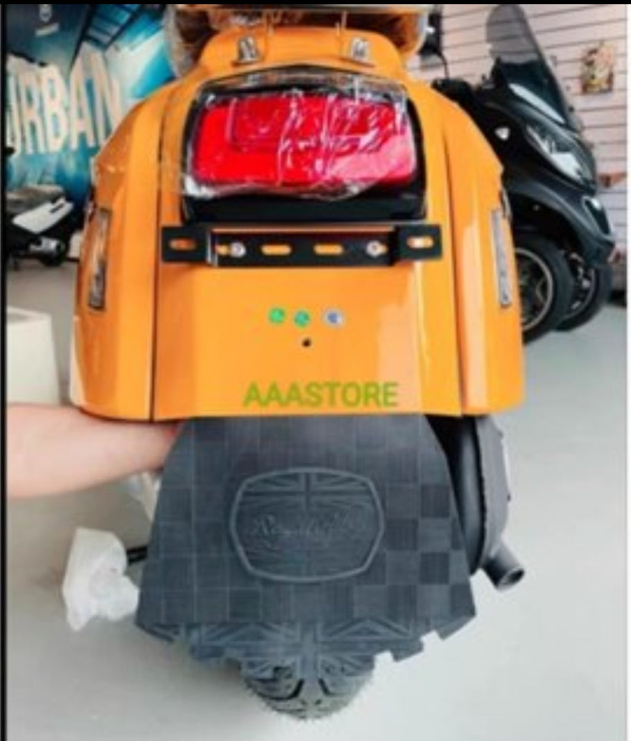 Royal Alloy Floor mat/handlebar grips/mud flap