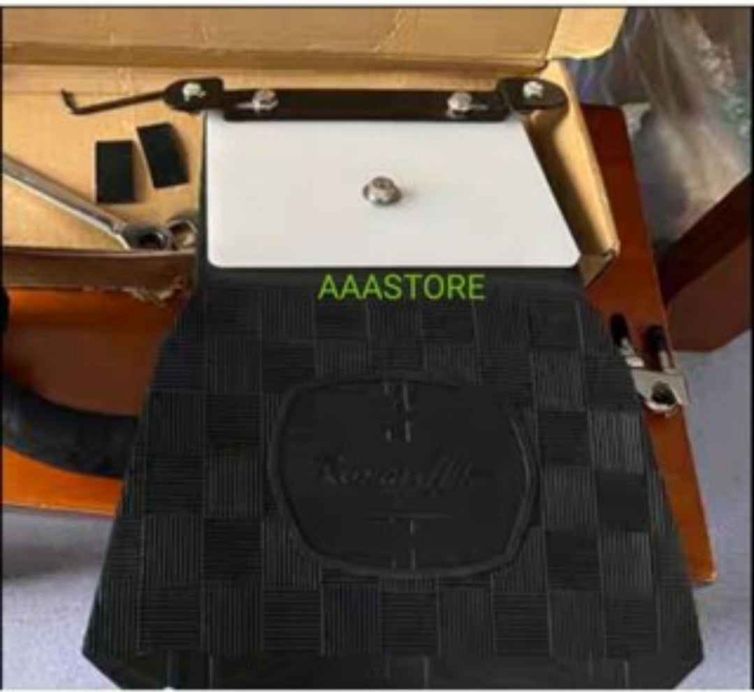 Royal Alloy Floor mat/handlebar grips/mud flap