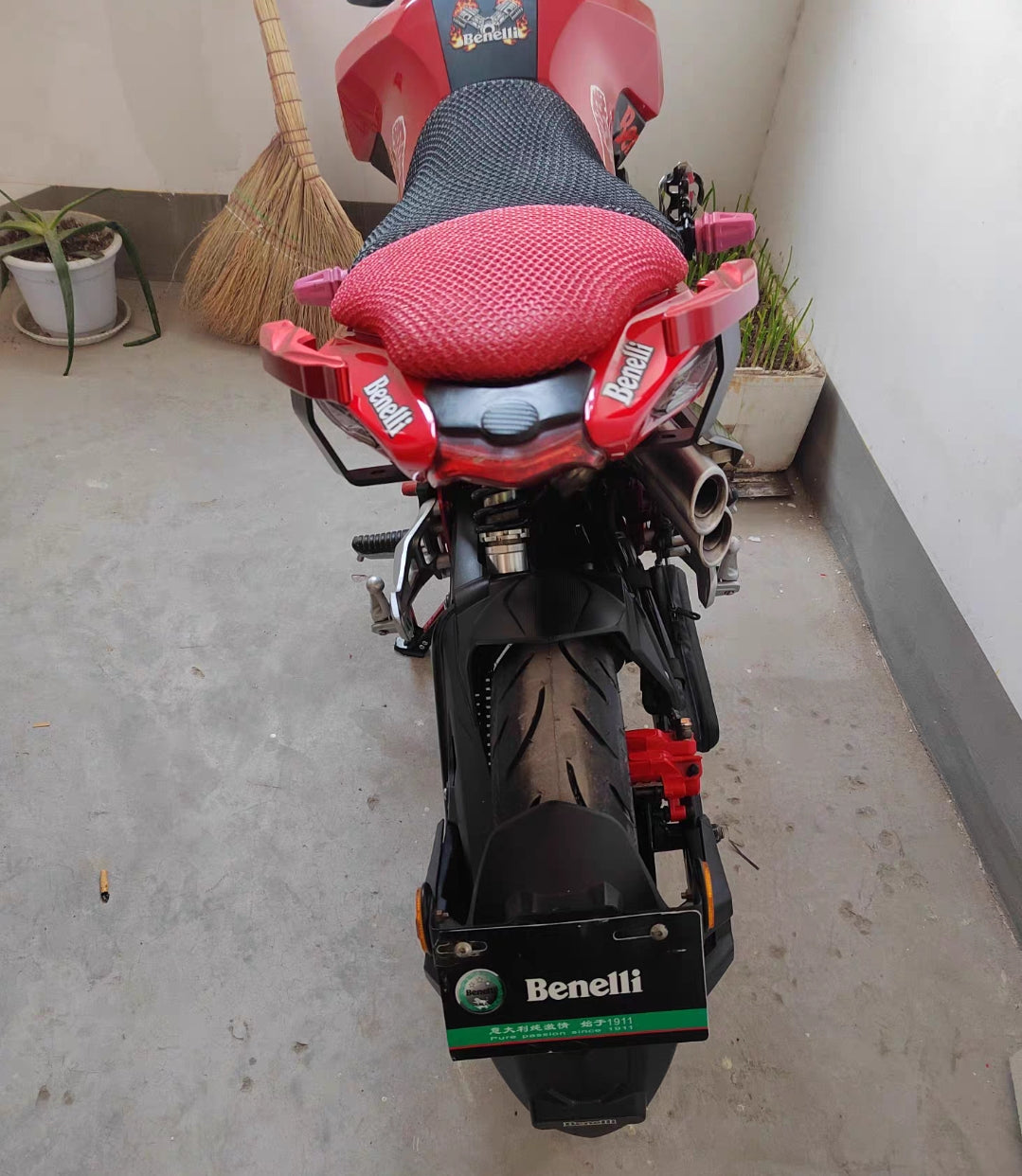 BENELLI TNT 135 REAR SEAT GRAB BAR