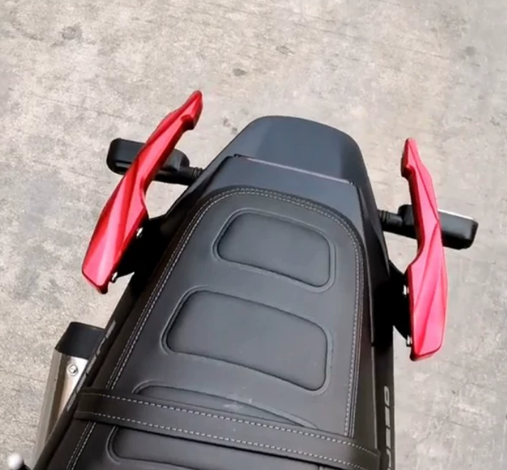 BENELLI LEONCINO 250 REAR SEAT GRAB BAR