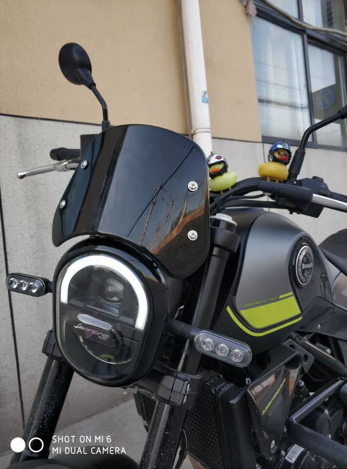 [Original] BENELLI LEONCINO 250 SMALL WINDSHIELD