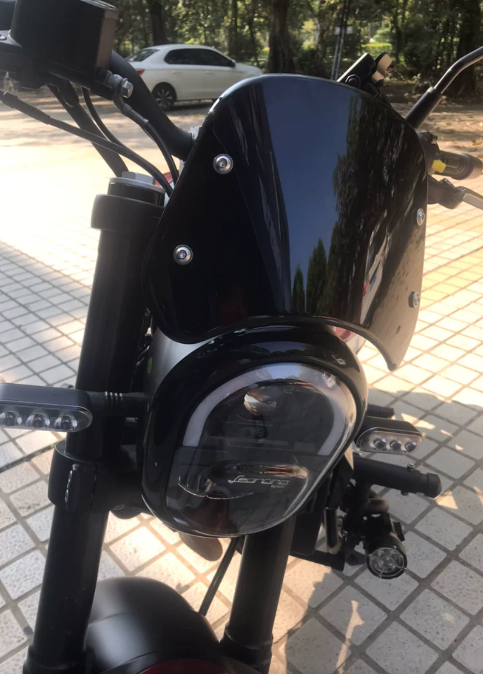 [Original] BENELLI LEONCINO 250 SMALL WINDSHIELD