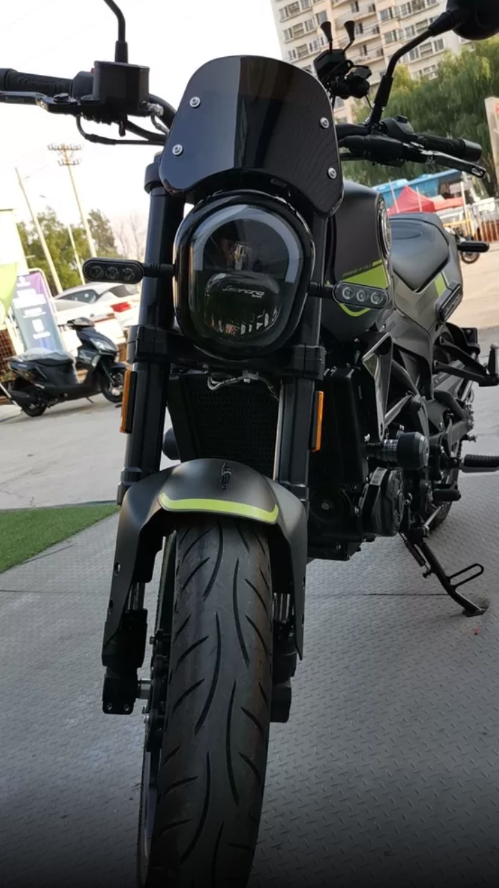 [Original] BENELLI LEONCINO 250 SMALL WINDSHIELD