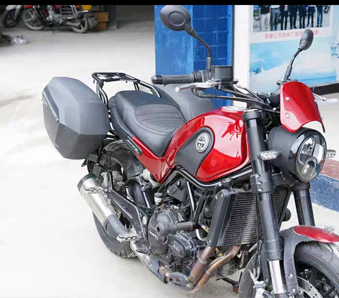 BENELLI LEONCINO 500 SIDE BOX BRACKET ( FOR SHAD ONLY)