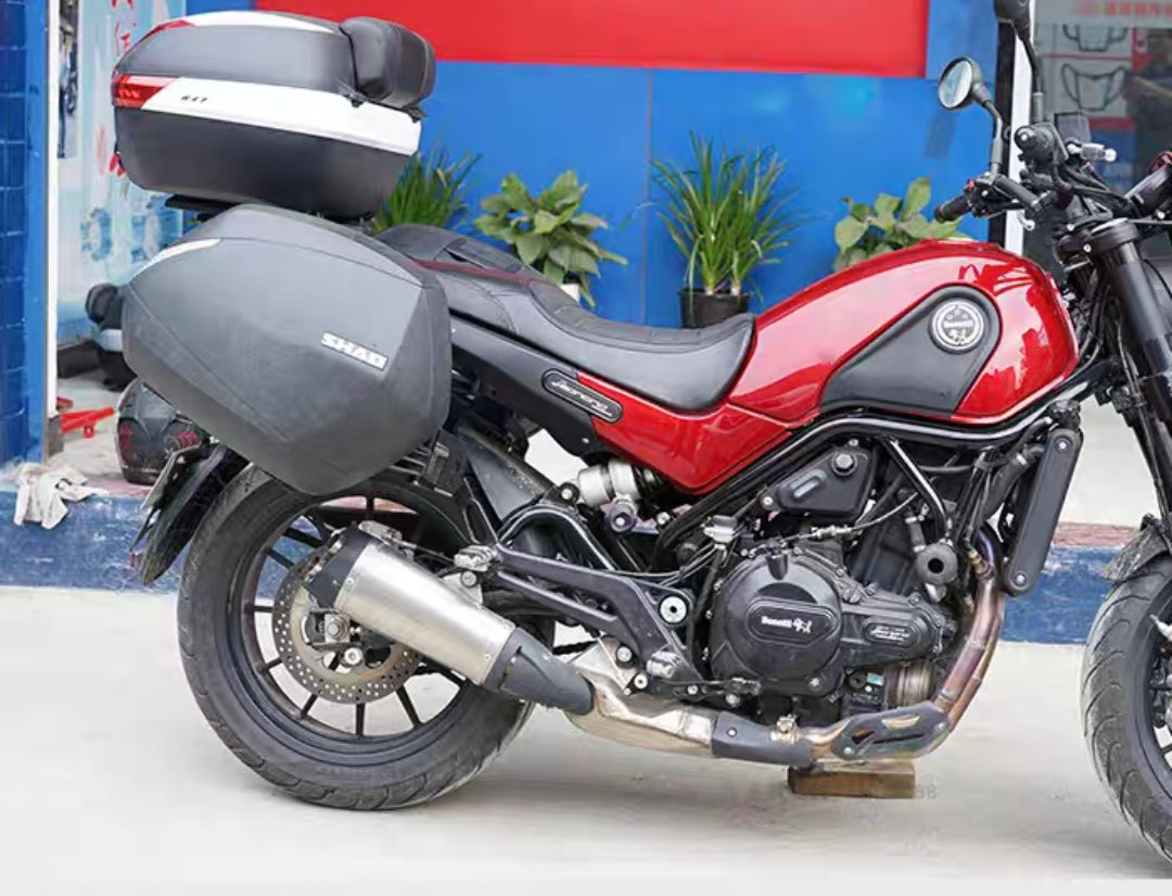 BENELLI LEONCINO 500 SIDE BOX BRACKET ( FOR SHAD ONLY)