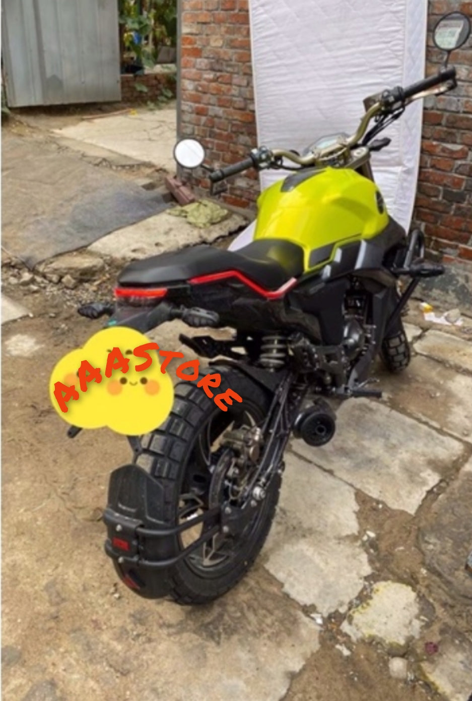 Zontes ZT155G splash guard with reflector