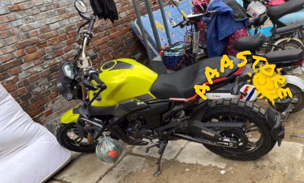 Zontes ZT155G splash guard with reflector