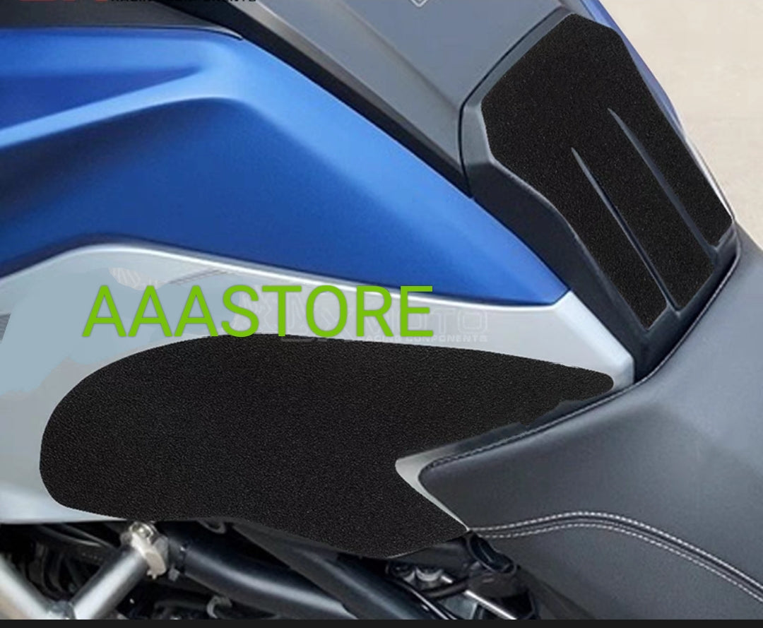 QJmoto SRT 800/800x Tank Pads(3 pcs)