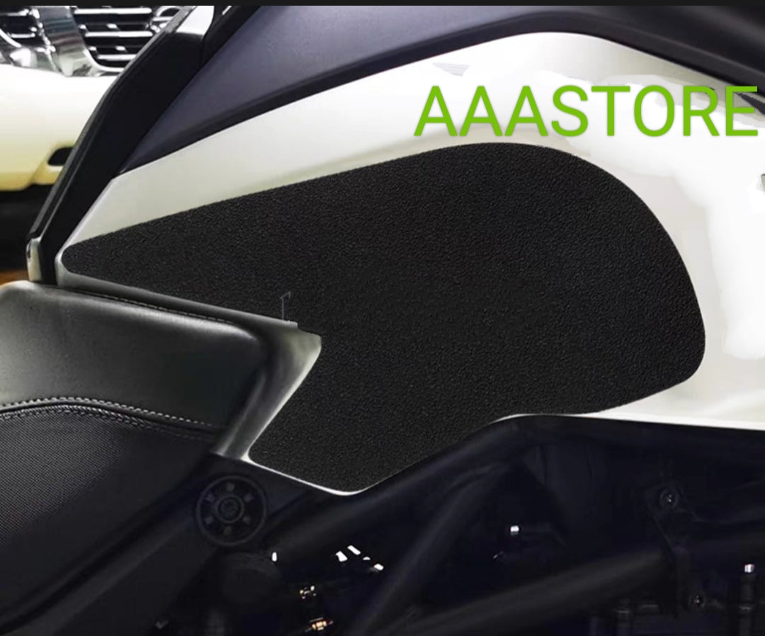 QJmoto SRT 800/800x Tank Pads(3 pcs)