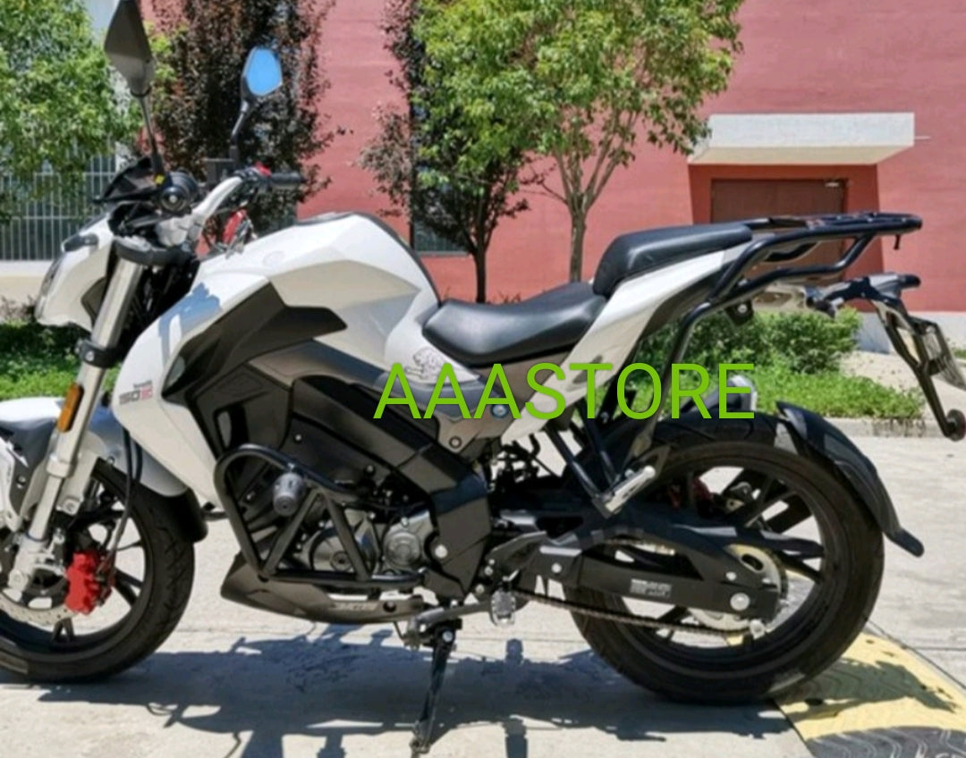 Benelli TNT 150s luggage rack