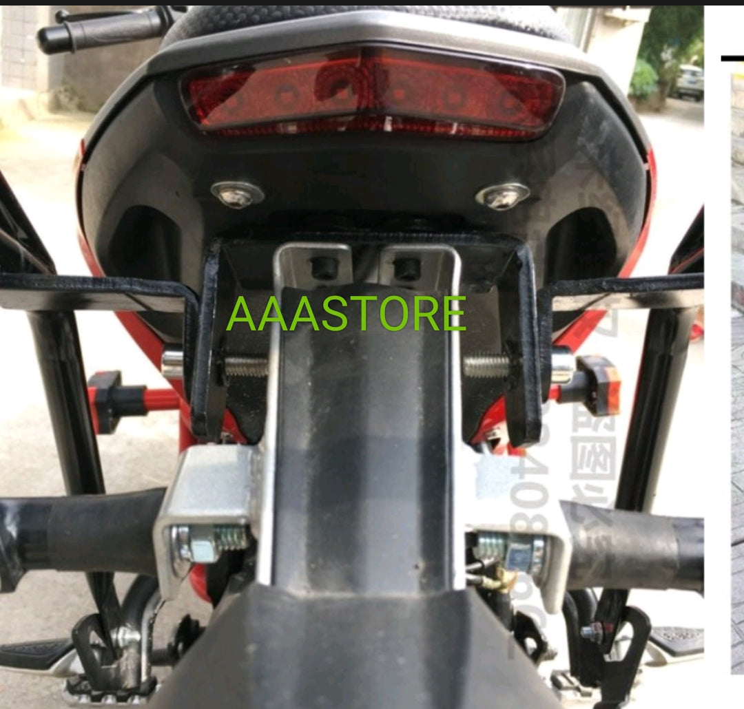 Benelli TNT 150s luggage rack