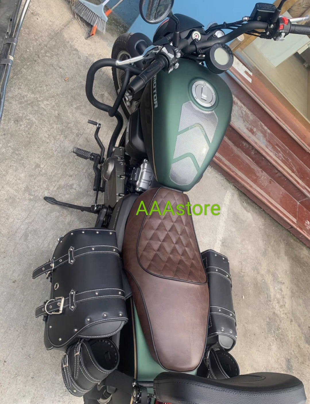 QJmoto SRV 250 Custom made seat ( extended 6cm)