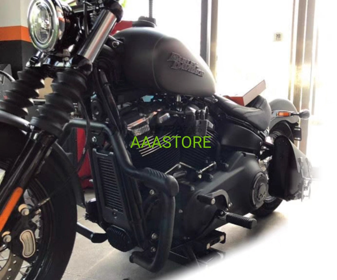 Harley Softail crash bar
