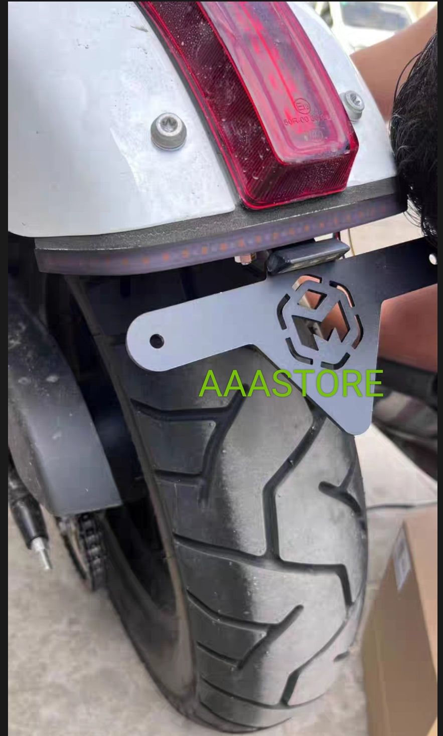Qjmoto SRV 250 Tail Tidy+LED